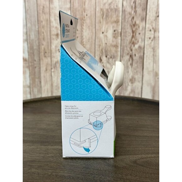 Martha Stewart Crafts Paper Punch Punch Around Page Flower Shower - Picture 5 of 8